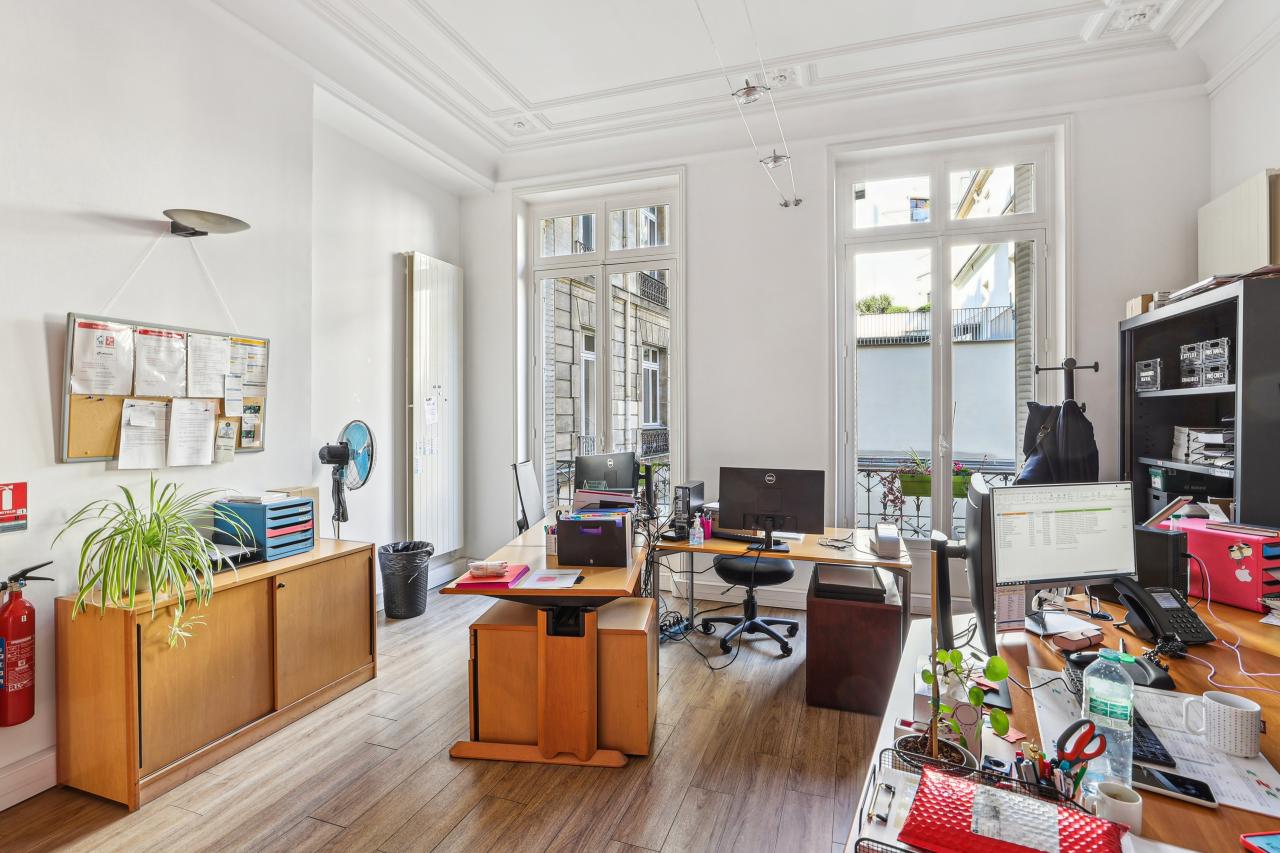 Bureau Paris 186m² Location bureau Paris OLBUR2101474 2